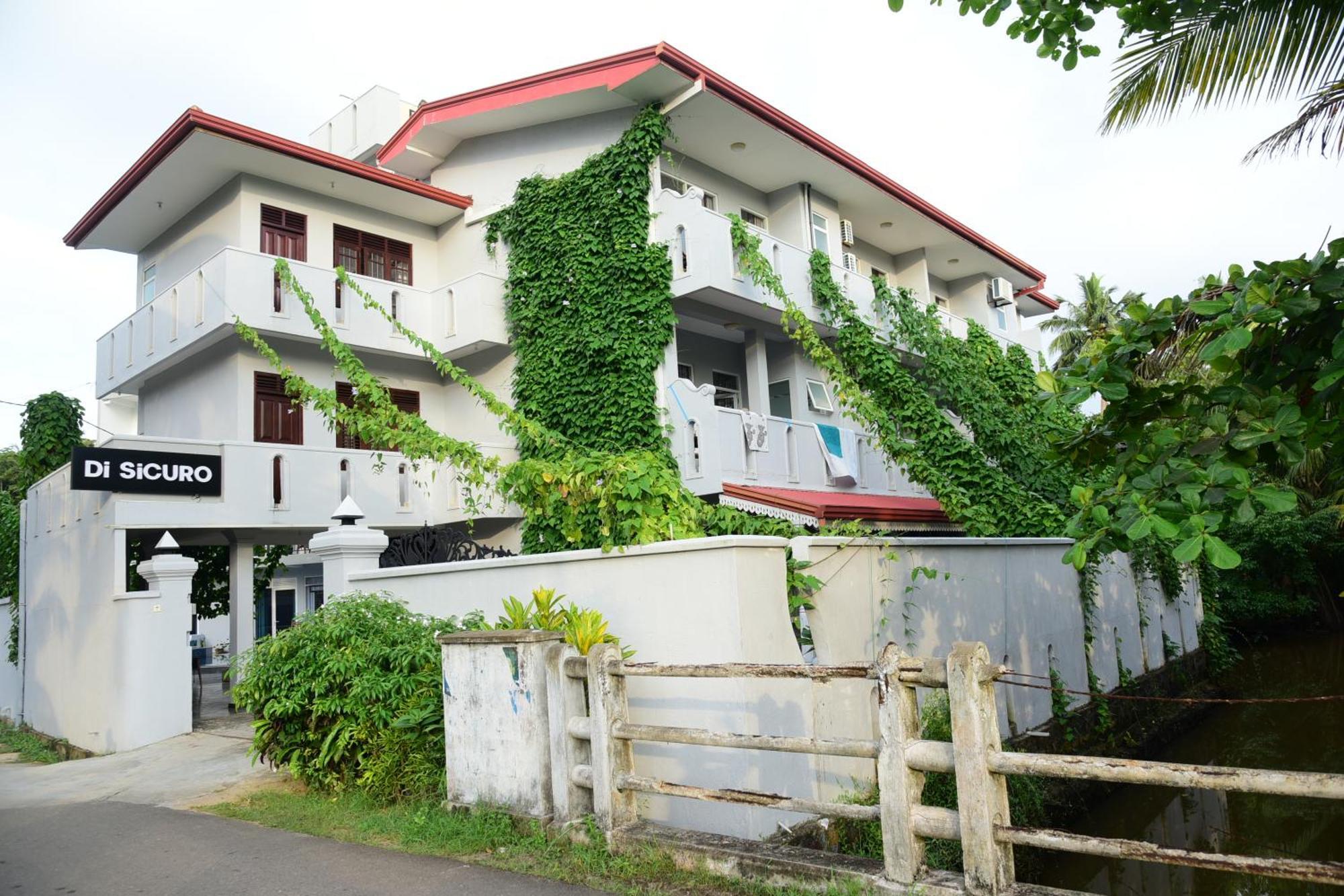 Di Sicuro Tourist Inn Hikkaduwa Exterior foto