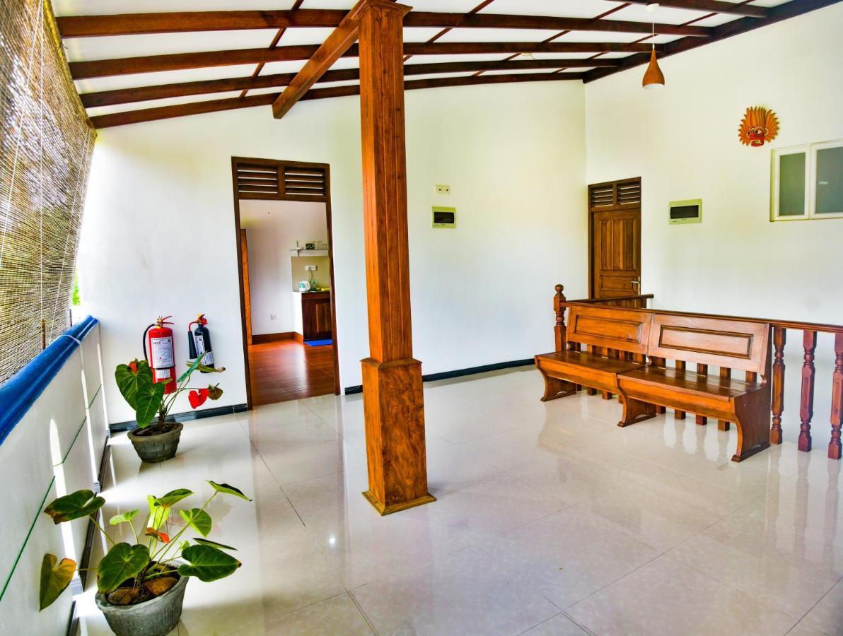 Di Sicuro Tourist Inn Hikkaduwa Exterior foto