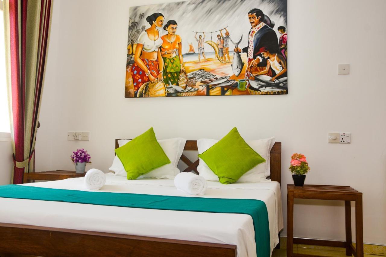 Di Sicuro Tourist Inn Hikkaduwa Exterior foto